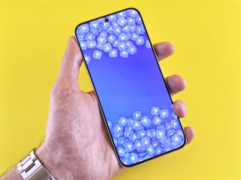 The Eco-Friendly Revolution in Tech Gadgets: Sustainable Innovations for a Greener Future